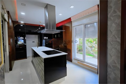 4+1 Lejlighed  i Konyaalti, Antalya, Tyrkiet Nr. 215530 - 25