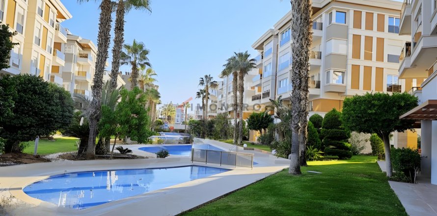 4+1 Lejlighed  i Konyaalti, Antalya, Tyrkiet Nr. 215530