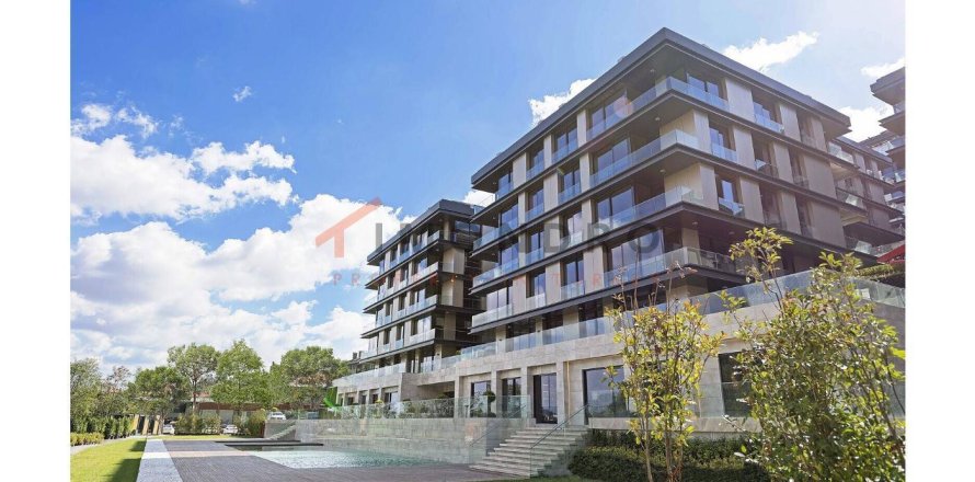 5+1 Wohnung  in Besiktas, Istanbul, Türkei Nr. 215534