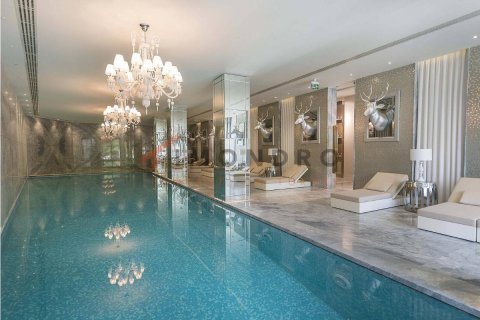 5+1 Wohnung  in Besiktas, Istanbul, Türkei Nr. 215534 - 15