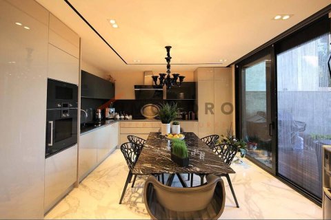 5+1 Wohnung  in Besiktas, Istanbul, Türkei Nr. 215534 - 10