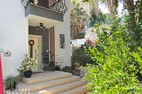 5+1 Villa in Alanya, Antalya, Türkei Nr. 232896 - 3