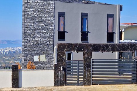 3+1 Villa  in Kargicak, Alanya, Antalya, Turkey No. 229769