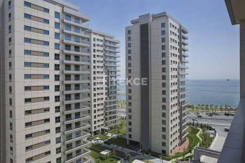 آپارتمان در  Istanbul ، ترکیه 4 خوابه ، 311 متر مربع.  شماره 232142 - 7
