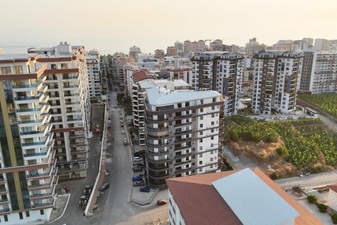 2+1 Apartment in Mahmutlar, Antalya, Turkey No. 231408