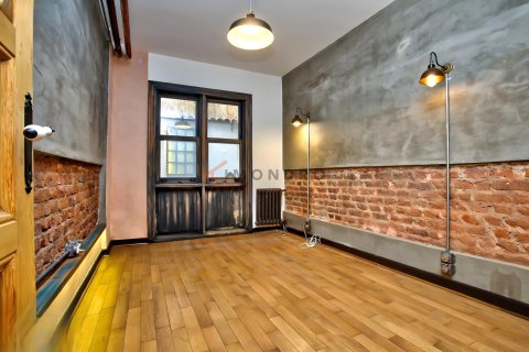 Продажа квартиры  в Шишли, Стамбуле, Турция 2+1, 106м2, №215270 – фото 11