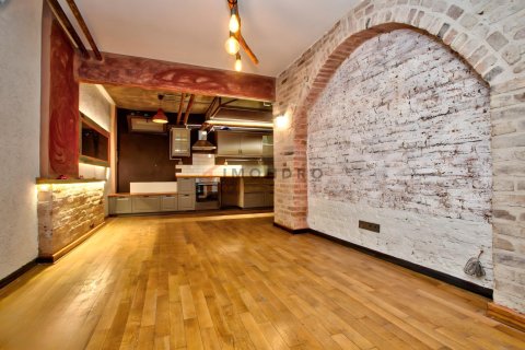 Продажа квартиры  в Шишли, Стамбуле, Турция 2+1, 106м2, №215270 – фото 3