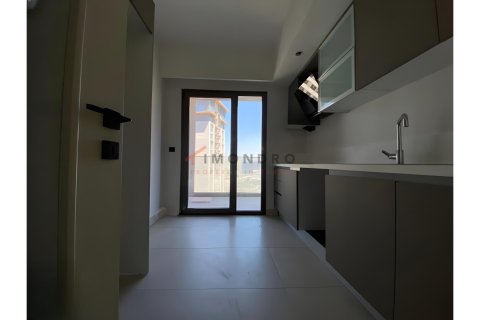 Продажа квартиры  в Кадыкёе, Стамбуле, Турция 2+1, 92м2, №215268 – фото 8