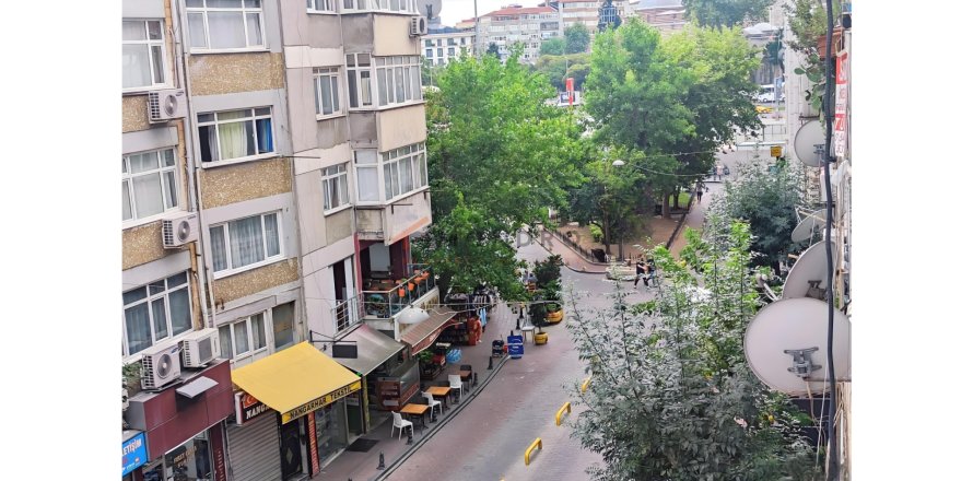 3+1 Apartment  in Fatih, Istanbul, Turkey No. 215265