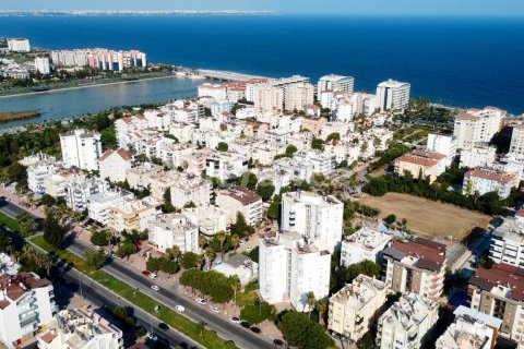 3+1 Apartment  in Antalya, Turkey No. 224786