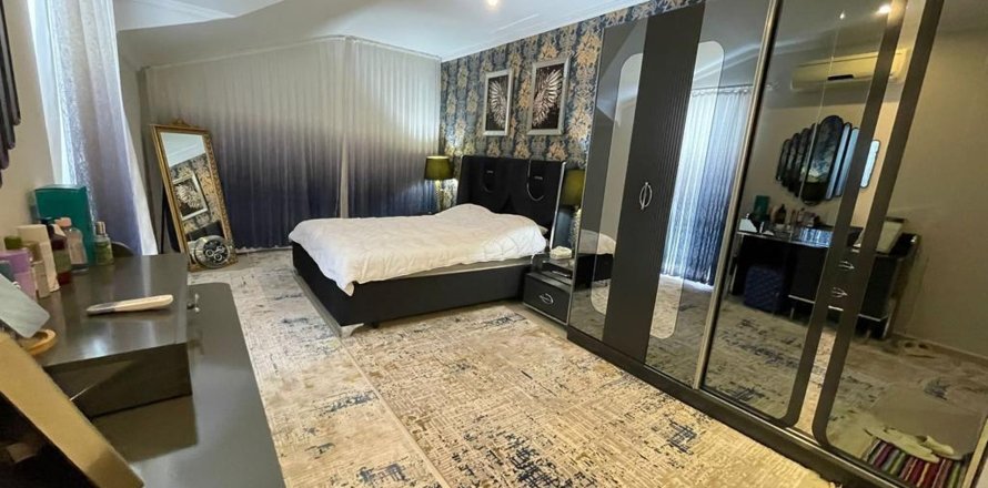 آپارتمان در  Kestel ، ترکیه 3 خوابه ، 165 متر مربع.  شماره 215366