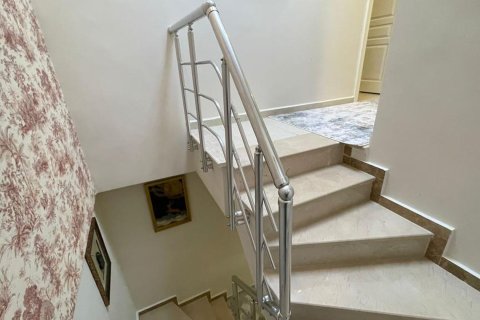 آپارتمان در  Kestel ، ترکیه 3 خوابه ، 165 متر مربع.  شماره 215366 - 11