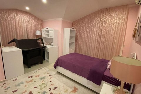 آپارتمان در  Kestel ، ترکیه 3 خوابه ، 165 متر مربع.  شماره 215366 - 16