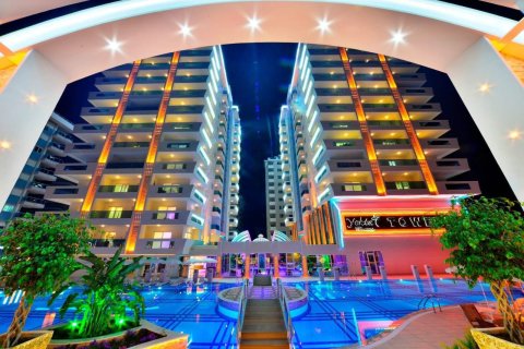 2+1 Lejlighed  i Mahmutlar, Antalya, Tyrkiet Nr. 217783