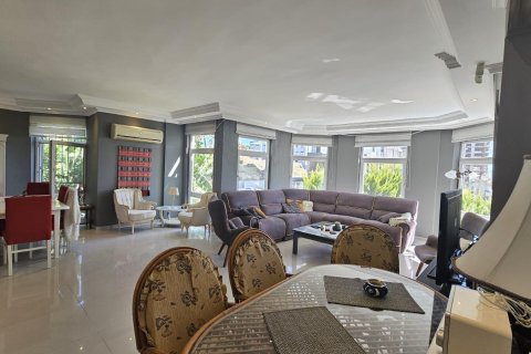 4+2 Villa  i Mahmutlar, Antalya, Tyrkia Nr. 217786 - 2