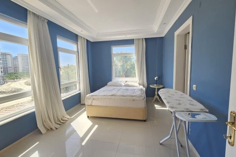 4+2 Villa  i Mahmutlar, Antalya, Tyrkia Nr. 217786 - 8