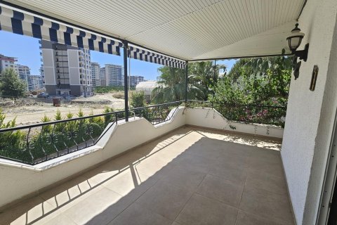 4+2 Villa  i Mahmutlar, Antalya, Tyrkia Nr. 217786 - 10