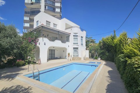4+2 Villa  i Mahmutlar, Antalya, Tyrkiet Nr. 217786