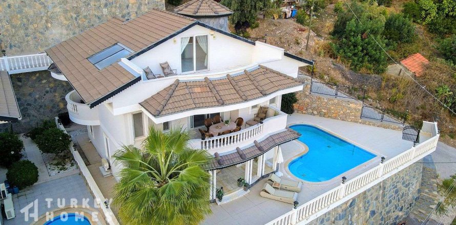4+1 Villa i Alanya, Antalya, Tyrkia Nr. 233557