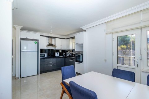 Продажа квартиры  в Каргыджаке, Аланье, Анталье, Турция 3+1, 165м2, №232577 – фото 19