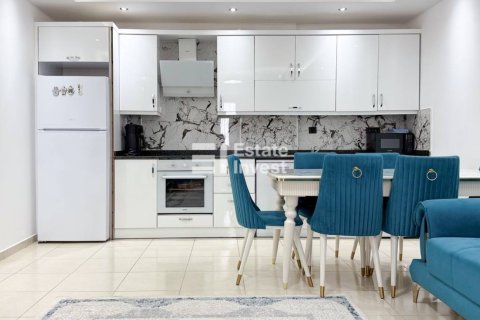 2+1 Wohnung  in Alanya, Antalya, Türkei Nr. 211911 - 2