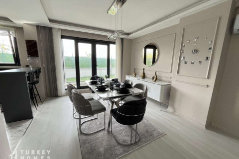 3+1 Villa  in Istanbul, Türkei Nr. 233596 - 9