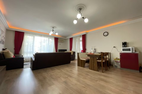 آپارتمان در  Oba ، ترکیه 2 خوابه ، 115 متر مربع.  شماره 221071