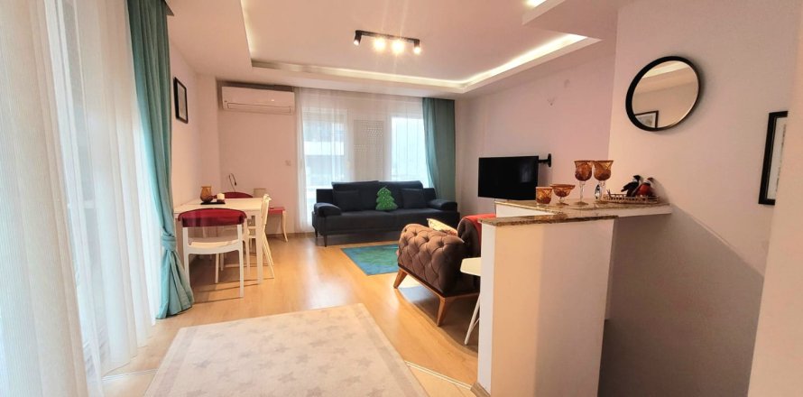2+1 Apartment  in Antalya, Turkey No. 221074