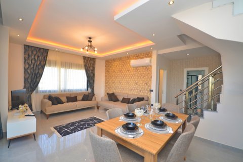 آپارتمان در  Alanya ، ترکیه 3 خوابه ، 135 متر مربع.  شماره 218560 - 3