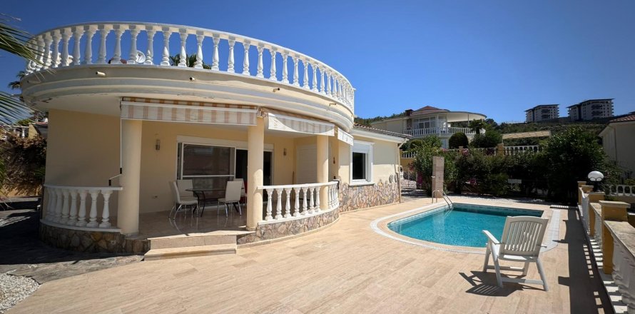 ویلا در  Alanya ، ترکیه 2 خوابه ، 140 متر مربع.  شماره 218559