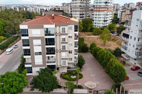 Продажа квартиры в Анталье, Турция 2+1, 125м2, №212468 – фото 2