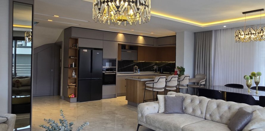 4+1 Villa  i Alanya, Antalya, Turkiet Nr. 221691