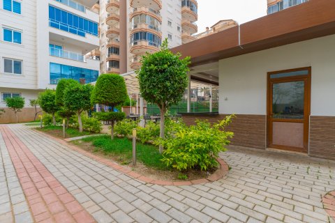 2+1 Leilighet  i Mahmutlar, Antalya, Tyrkia Nr. 221687 - 18