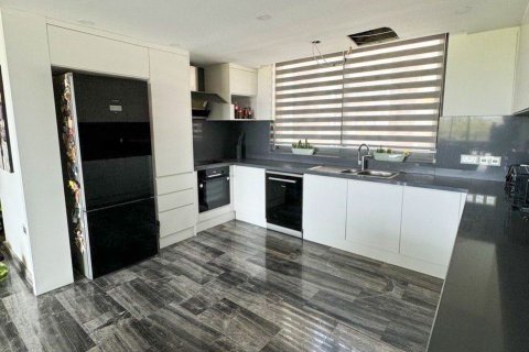 Продажа квартиры  в Гирне, Северный Кипр 4 комн., 150м2, №221685 – фото 4