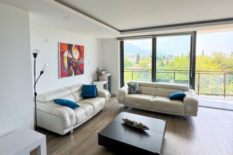 Продажа квартиры  в Гирне, Северный Кипр 4 комн., 150м2, №221685 – фото 8