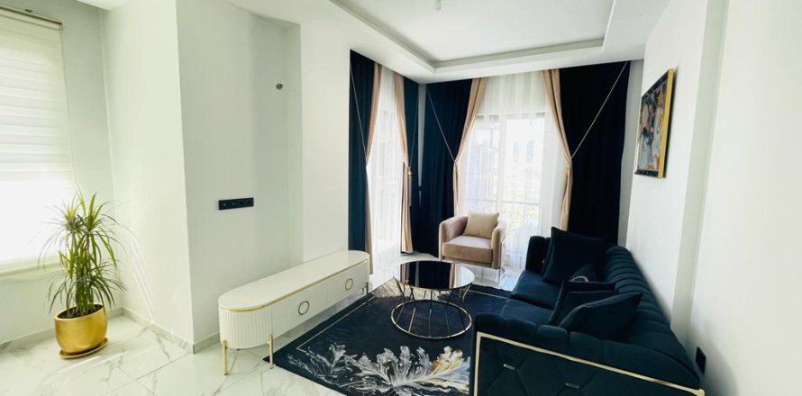 2+1 Apartment  in Mahmutlar, Antalya, Turkey No. 221688