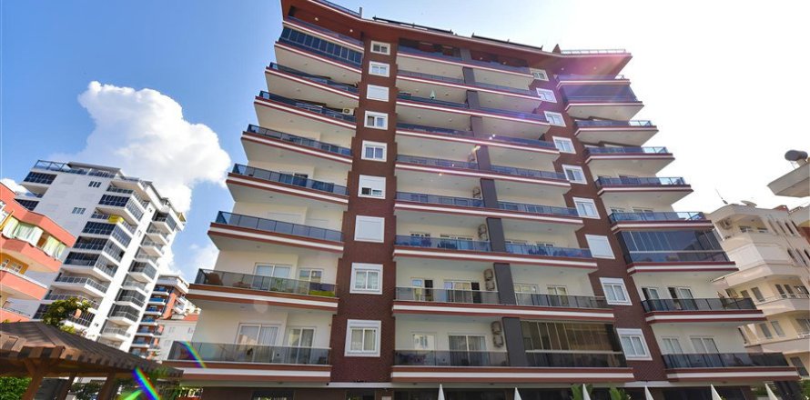 2+1 Lägenhet  i Mahmutlar, Antalya, Turkiet Nr. 222298