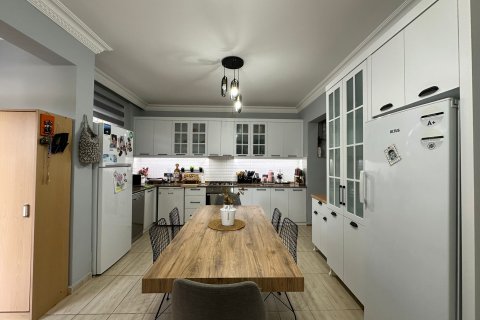 Продажа квартиры  в Аланье, Анталье, Турция 2+1, 200м2, №222297 – фото 8