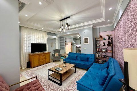 Продажа квартиры  в Аланье, Анталье, Турция 2+1, 200м2, №222297 – фото 2