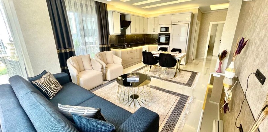 2+1 Wohnung  in Oba, Antalya, Türkei Nr. 218748