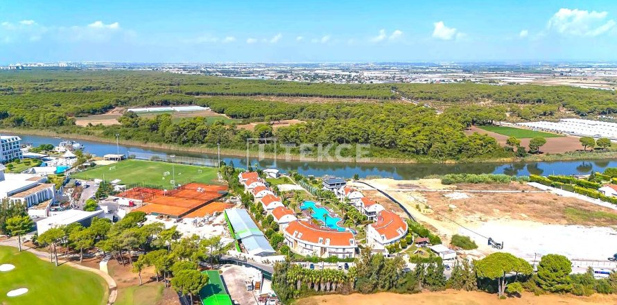 4+1 Villa  i Serik, Antalya, Tyrkia Nr. 217114