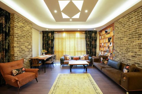 3+1 Lejlighed  i Mahmutlar, Antalya, Tyrkiet Nr. 220009