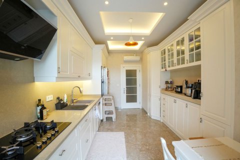 3+1 Lejlighed i Mahmutlar, Antalya, Tyrkiet Nr. 220009 - 3