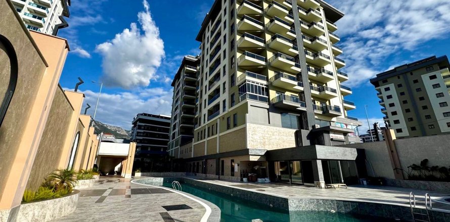 2+0 Lejlighed  i Mahmutlar, Antalya, Tyrkiet Nr. 225077