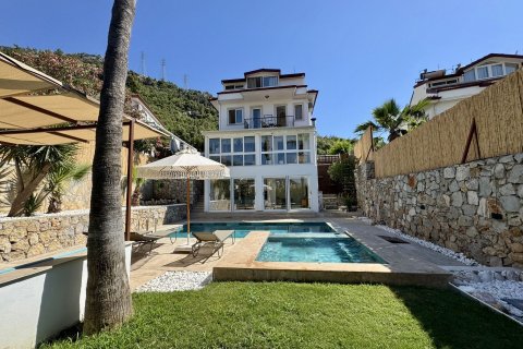 4+1 Villa  i Ovacik, Mugla, Tyrkiet Nr. 232471