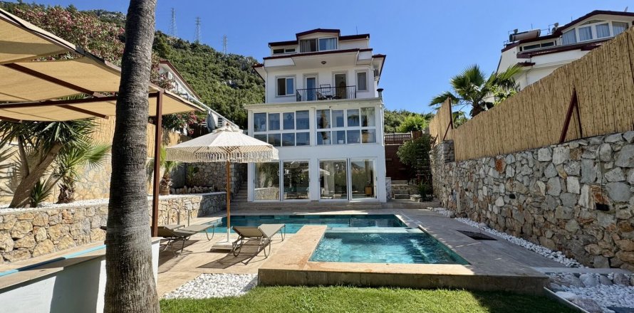 4+1 Villa i Ovacik, Mugla, Tyrkiet Nr. 232471