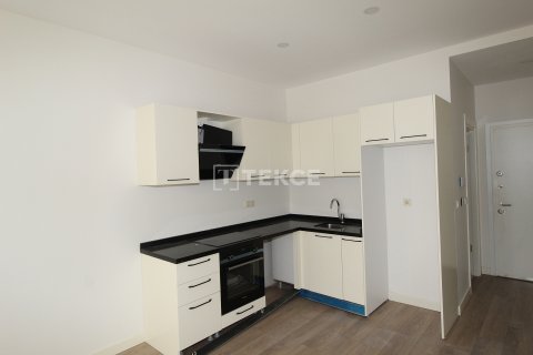 Аренда квартиры  в Стамбуле, Турция 1+1, 84м2, №214770 – фото 7