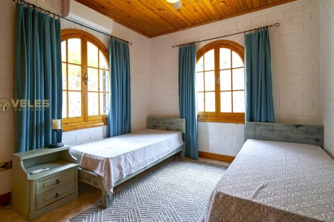 Продажа виллы  в Алсанджаке, Гирне, Северный Кипр 5+1, 280м2, №214362 – фото 16