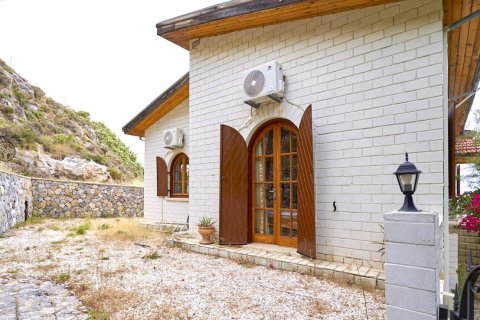 Продажа виллы  в Алсанджаке, Гирне, Северный Кипр 5+1, 280м2, №214362 – фото 12