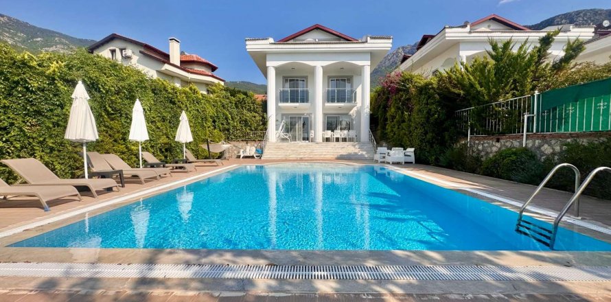 Villa  4+1  Ovacık, Muğla, Türkiye №233037